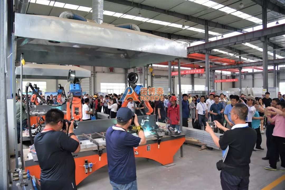 諾博泰鋁模板焊接機(jī)器人在中鋁國(guó)際輕量化產(chǎn)業(yè)園